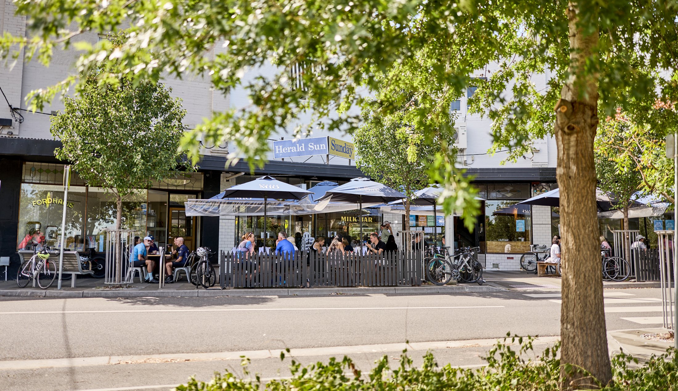 Fordham’s exterior and outdoor tables on Fordham Avenue